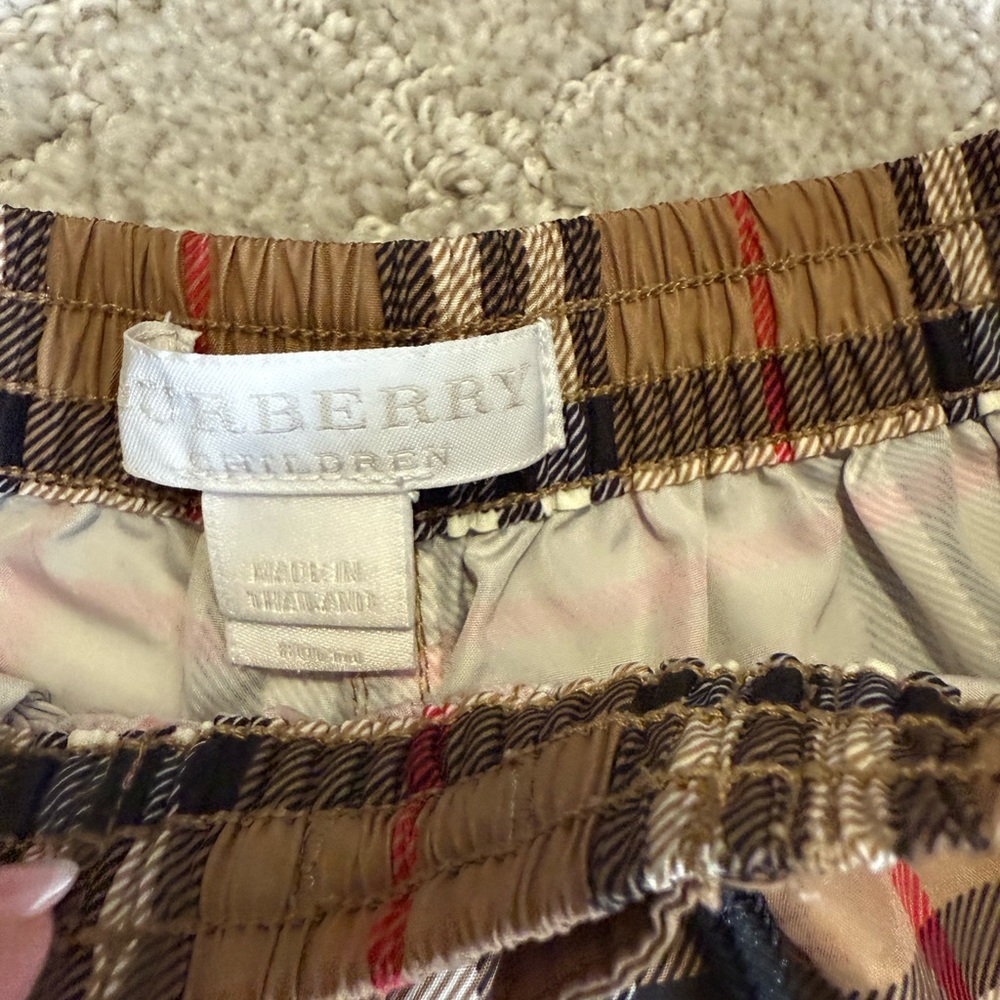 Burberry Plaid BABY  Shorts in Tan and Red - Picture 3 of 4